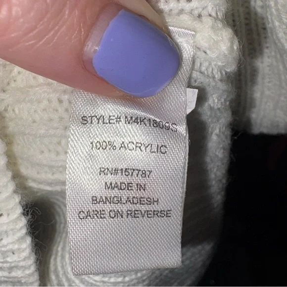 Tan and Blue V-Neck Colorblock Sweater - Picture 4 of 6